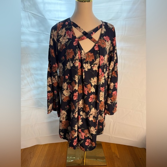 Peach Love California Blue Pink Bell Sleeve Halter Midi Sundress - Picture 1 of 8